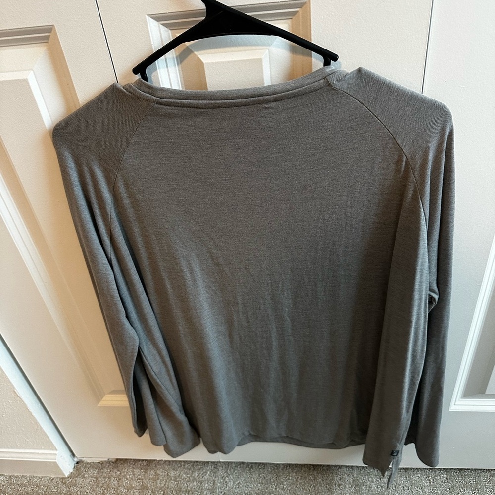 Free Fly Apparel Women's Long Sleeve Gray Tee - Picture 2 of 2